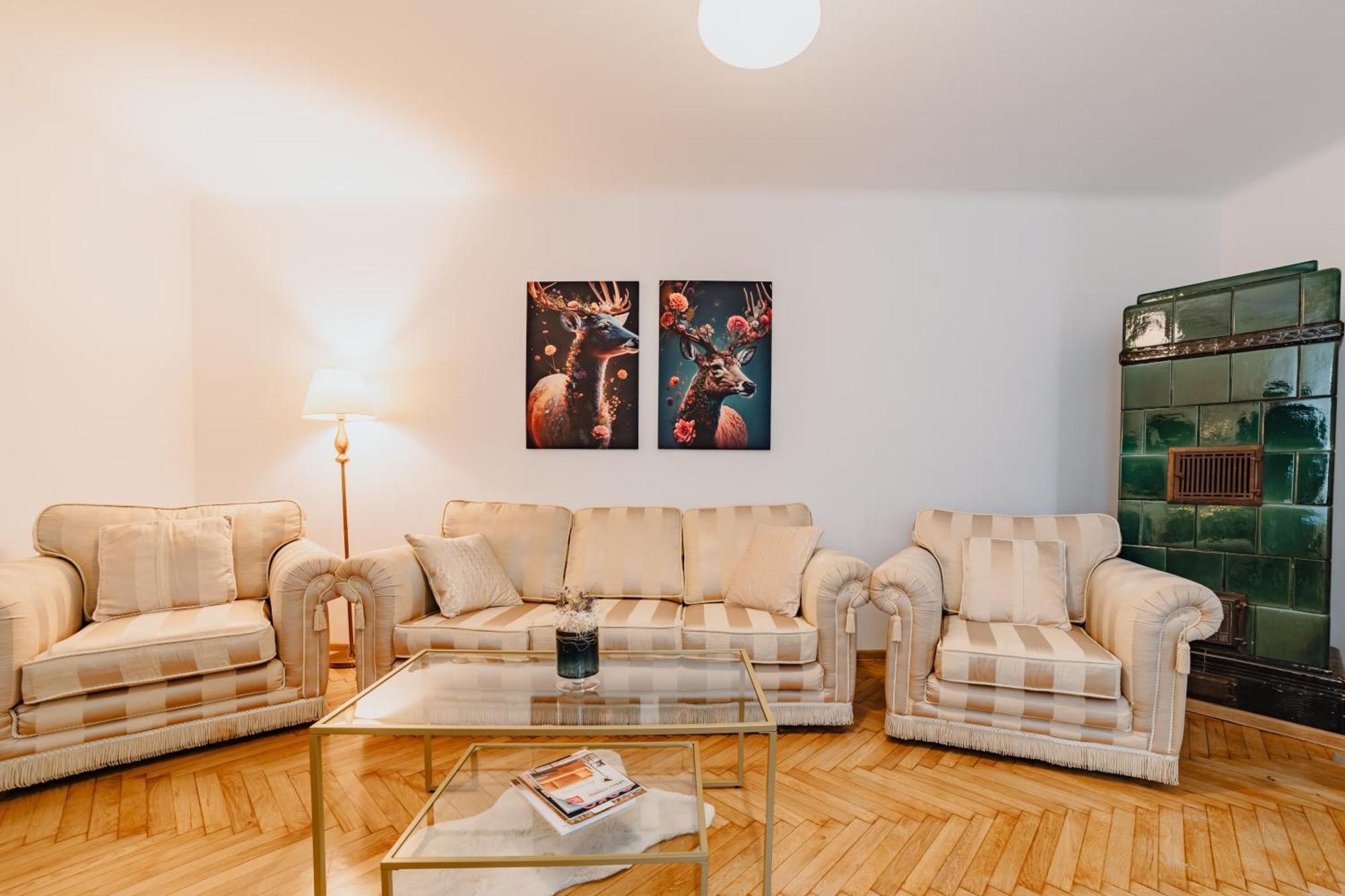 Albert Residence With Complimentary Parking Брашов Экстерьер фото